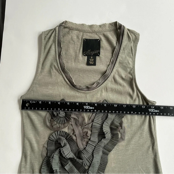 Urban Outfitters McGinn Muted Green Tank Top Abstract Fringe Lace Women’s  Sz S - Picture 6 of 8